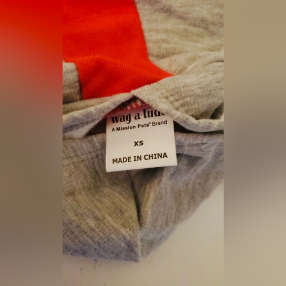 Wag-a-Tude Hooded Sweatshirt for Dogs | Sz: XS | NWT - Picture 3 of 5